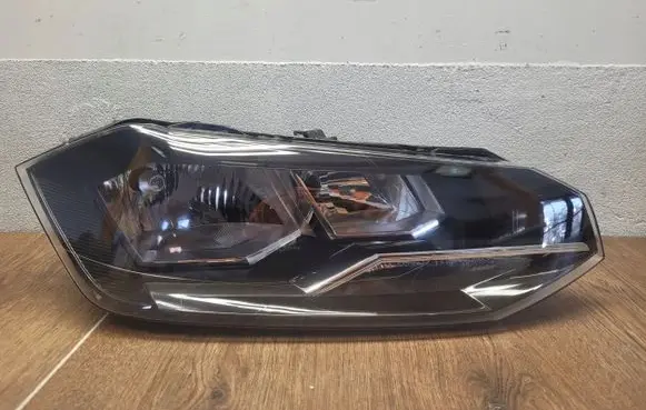 Volkswagen Polo VI Headlight/headlamp 2G1941006