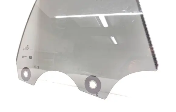BMW i4 Rear door window glass 7955239 E000233 43R01390