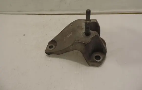 Ford Fiesta Gearbox mounting bracket 8V517M125AB