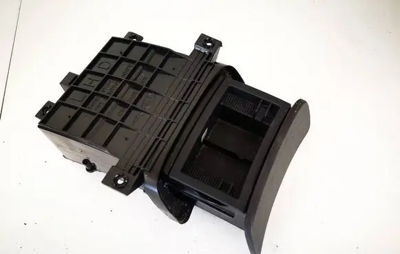 KIA Carens II Car ashtray 845501d000 84550-1d000