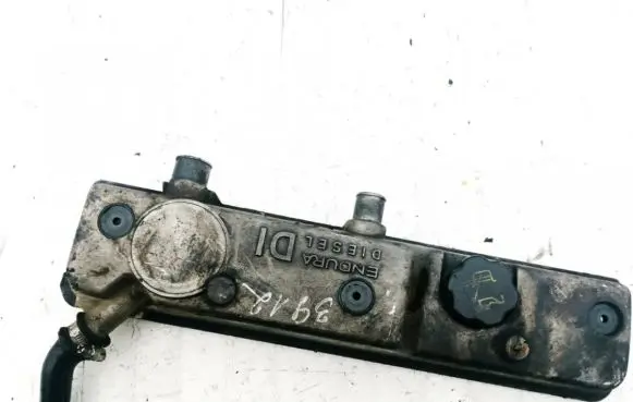 Ford Focus Rocker cam cover XS4Q6K271AB