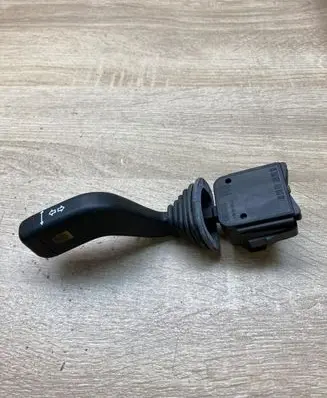 Opel Astra G Indicator stalk 90560990 90560991