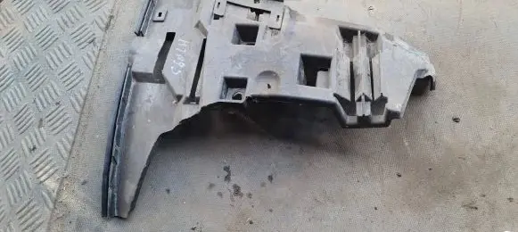 Volvo S60 Front bumper mounting bracket 09190303