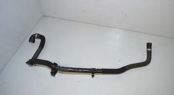 Engine coolant pipe/hose