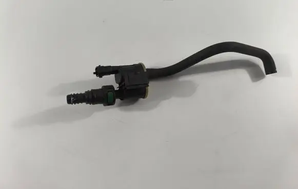 Jeep Grand Cherokee Valve vacuum 04627694AA 004700448A