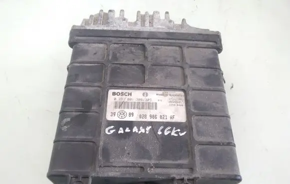 Volkswagen Golf III Engine control unit/module 028906021AF