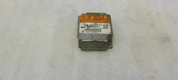 Mercedes-Benz CLS AMG C219 Airbag control unit/module A2118705726