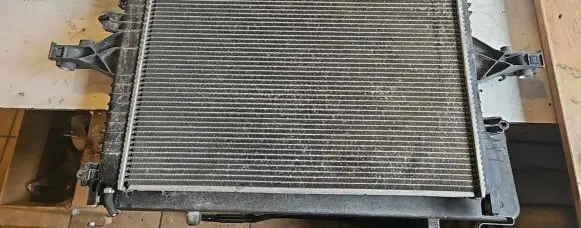 Volvo V70 Coolant radiator 30681491 988233C 05088096