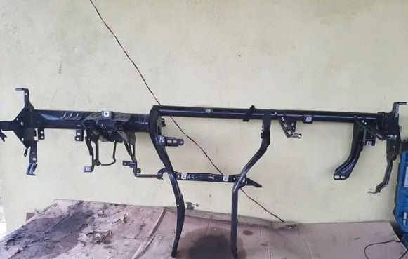Audi A3 S3 8V Dashboard cross member/frame bar 