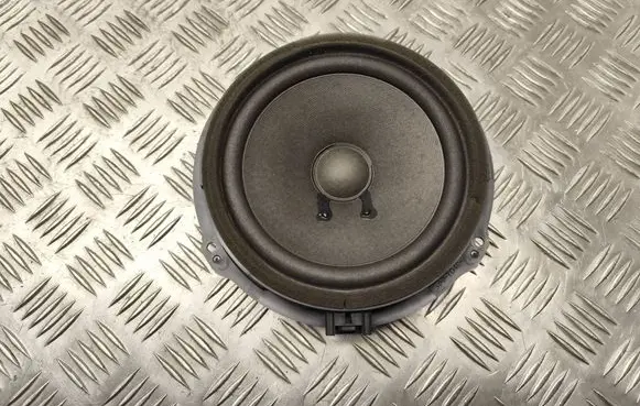 Ford Fiesta Front door speaker AA6T18808AA M5XUG 497930