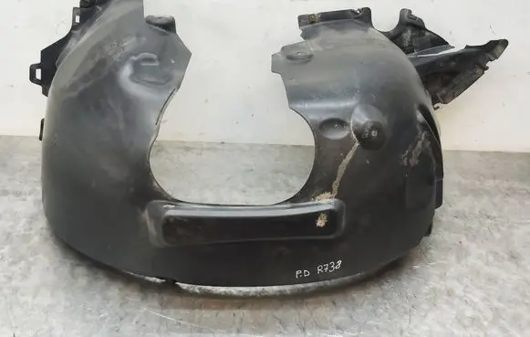 Audi A3 S3 8V Front wheel arch liner splash guards 8V0821172