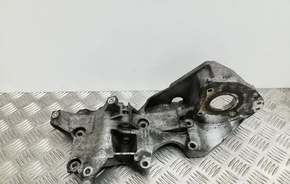 Skoda Fabia Mk2 (5J) Generator/alternator bracket 03L903143K