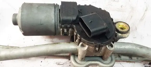 Ford Mondeo Mk III Wiper motor 1S7117508AD 1S71-17504-AF