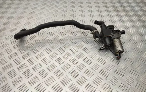 BMW 3 E90 E91 Coolant heater control valve 6951813 1147412