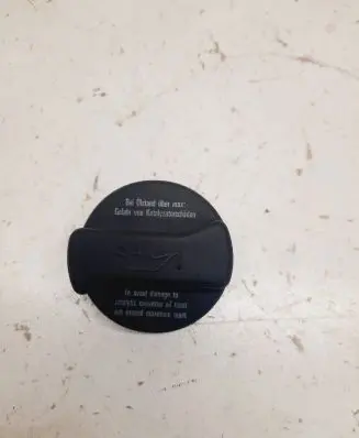 Seat Alhambra (Mk1) Oil filler cap 026103485