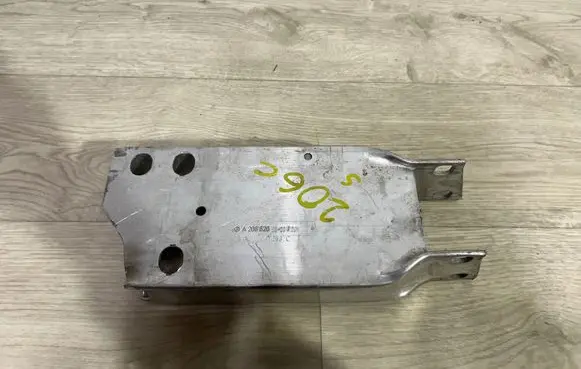 Mercedes-Benz C W206 Front bumper shock/impact absorber A2066200200 211253C