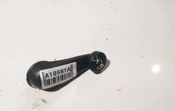 Toyota Corolla Verso AR10 Front door window winding handle 79614