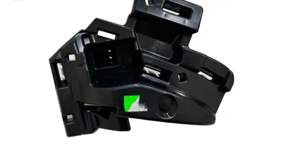 Skoda Kamiq Front bumper mounting bracket 658807723