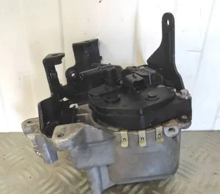 Ford Focus Fuel filter housing AV6Q9180AF