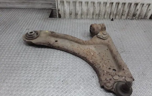 Opel Corsa C Front lower control arm/wishbone