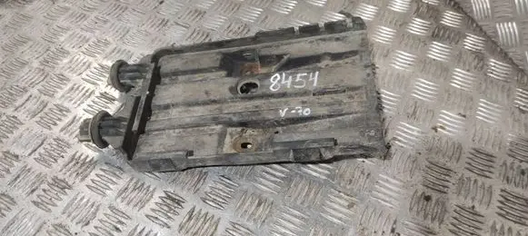 Volvo S70 V70 V70 XC Battery tray 9444453