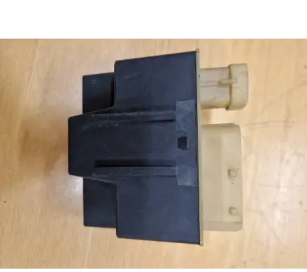 Peugeot Partner Glow plug pre-heat relay 9652021180 018010951