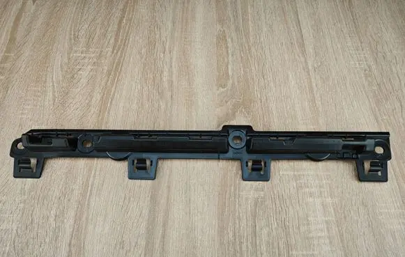 BMW 4 G22 G23 G24 G26 Sill supporting ledge 7490685