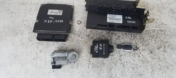 Mercedes-Benz C W203 Engine control unit/module ECU A2711530791 5WK90519