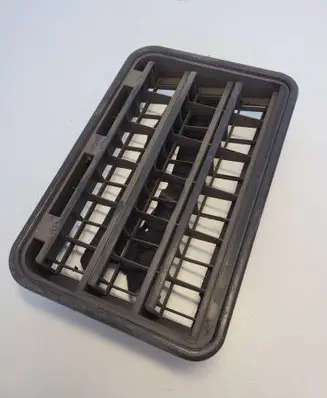 BMW X5 E53 Quarter panel pressure vent 64228377280