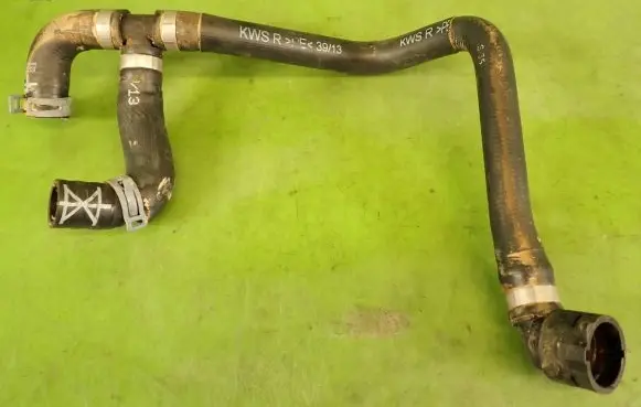 Skoda Octavia Mk4 Engine coolant pipe/hose