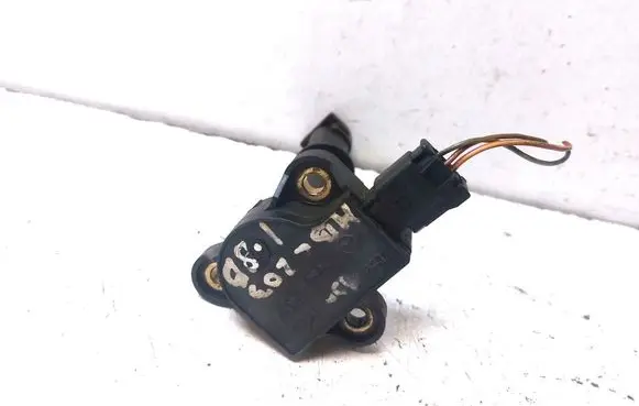 Mercedes-Benz C W203 Oil level sensor A0041535928