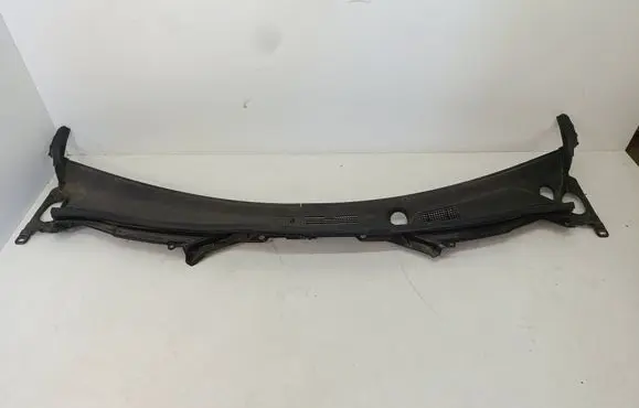 Infiniti Q50 Wiper trim 668634GF0A