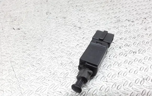 Clutch pedal sensor
