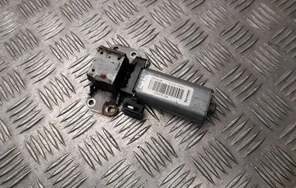 Audi Q7 4M Seat adjustment motor 3Q0959248