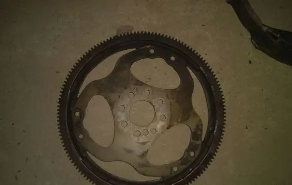 Mercedes-Benz W123 Flywheel