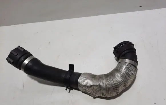 BMW 1 E81 E87 Engine coolant pipe/hose 7533978
