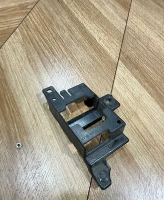 Mercedes-Benz S W221 Front parking sensor holder (PDC) A2218850867