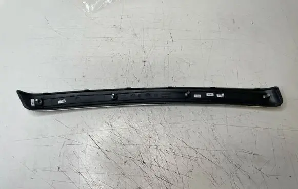 BMW 3 E92 E93 Front door trim bar 9173696
