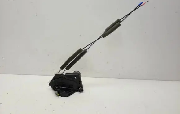 Subaru Outback (BT) Front door lock PB111140M4