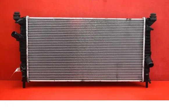 Ford Focus C-MAX Coolant radiator