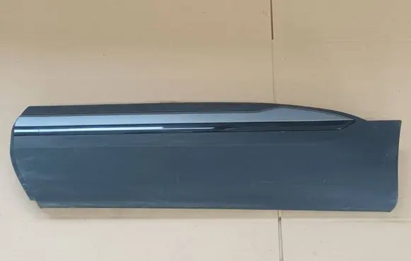 Renault Arkana Rear door trim (molding) 828775575R 828772480R