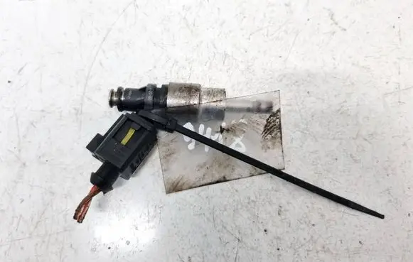Audi TT TTS Mk2 Fuel injector 0261500020 065906036A