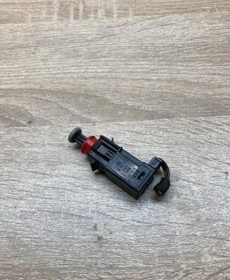 Opel Vectra C Brake pedal sensor switch 13178792