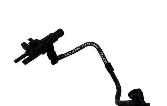 BMW X3M F97 Breather hose/pipe 8058623