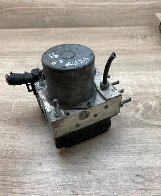 Toyota Corolla Verso AR10 ABS Pump 445400F021 0265230017