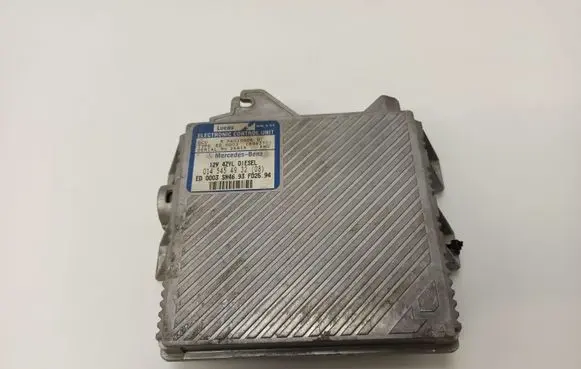Mercedes-Benz C W202 Engine control unit/module 0145454932