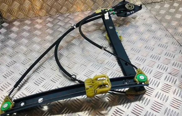 Audi A1 Front door electric window regulator 8X3837461