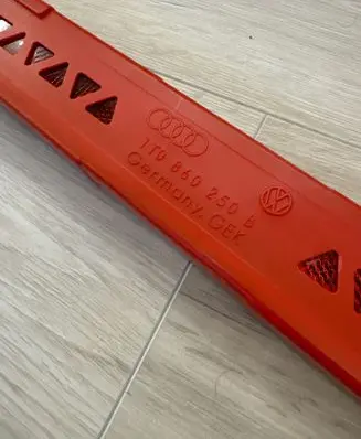 Audi TT TTS Mk2 Emergency warning sign 1T0860250B