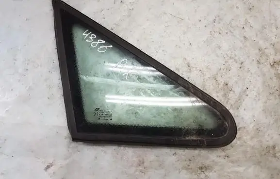 Ford Galaxy Front triangle window/glass 