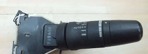 Nissan Tiida C11 Wiper control stalk